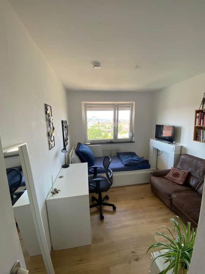 Bamberg Auf Einen Blick - Gemutliches Zimmer In Der Geteilten Wohnung Eines Freundlichen Paares Esterno foto